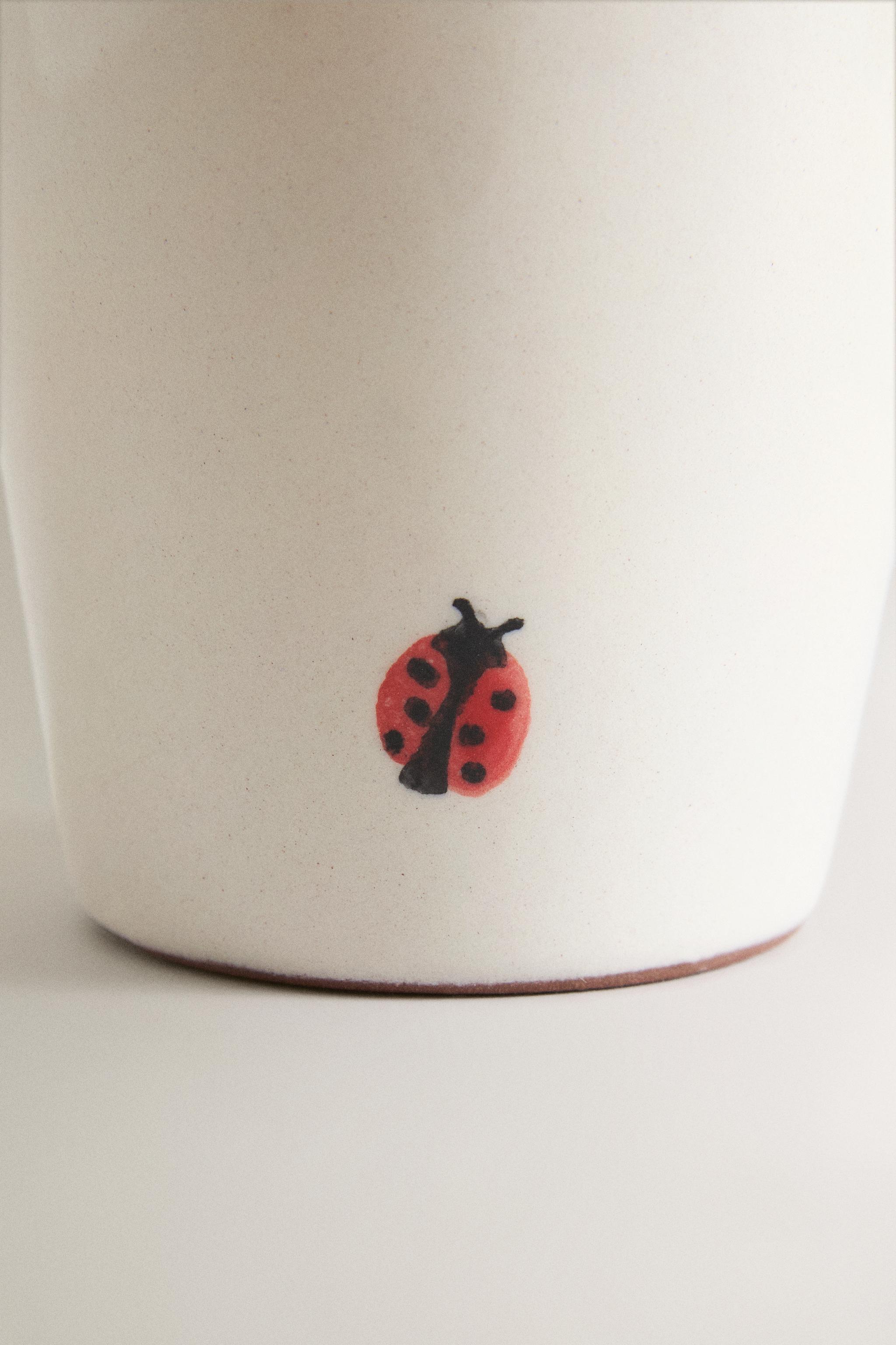 LADYBUG TOOTHBRUSH HOLDER